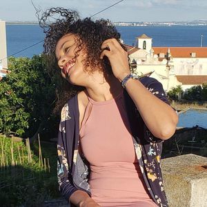 Meet your Posher, Maria fontes